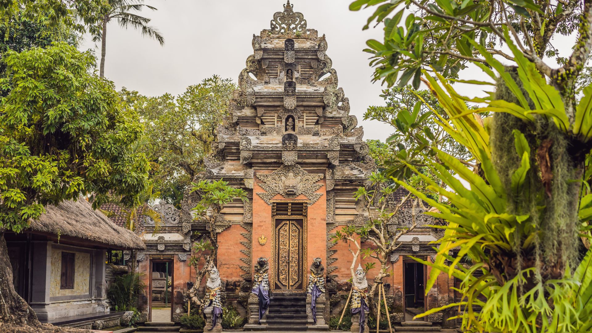 UBUD TOUR : Celuk Village, Tegalalang Rice Terrace, Tegenungan Waterfall - Kintamani Batur Volcano